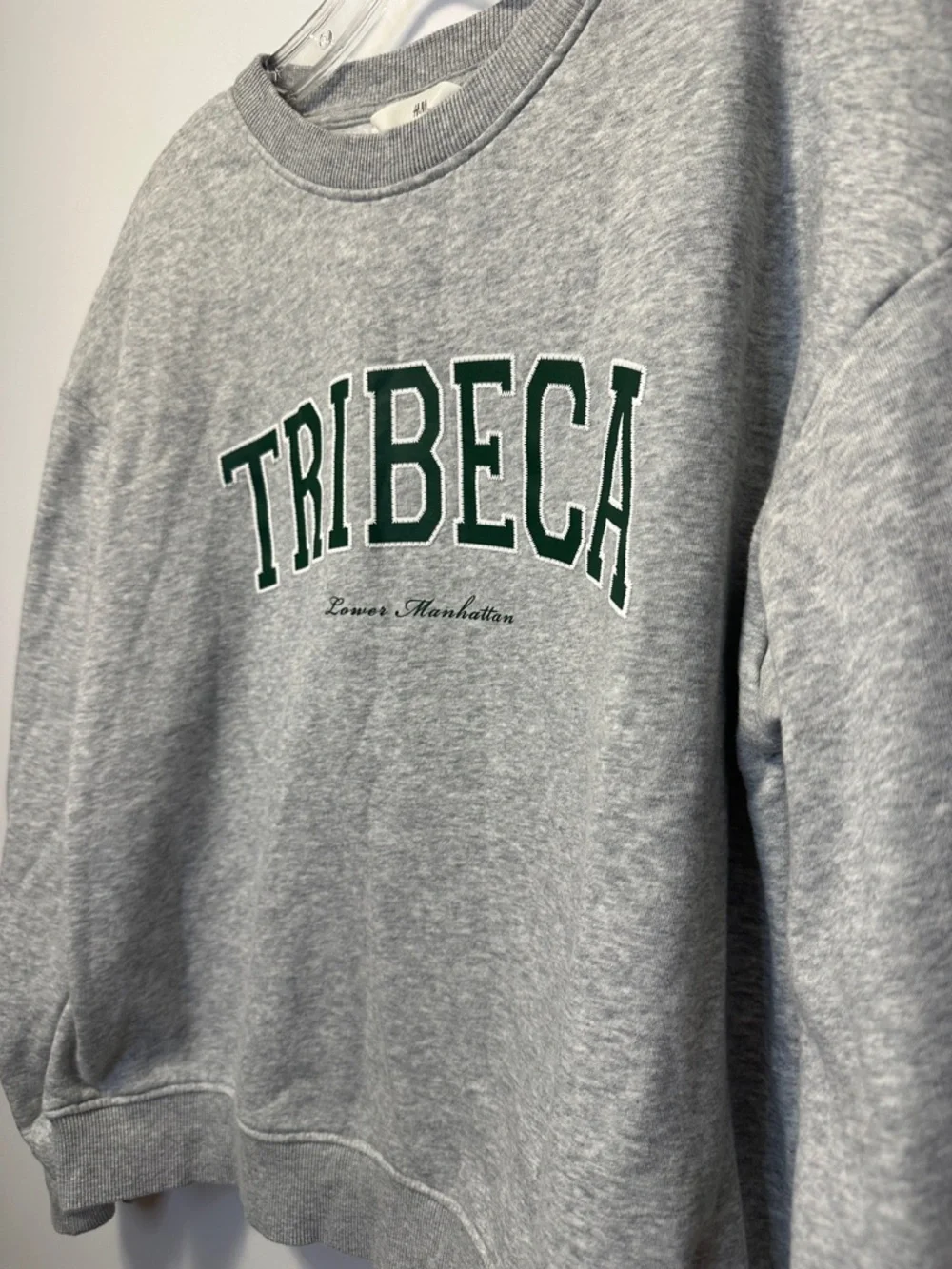 H&M Tribeca Graphic Oversized Crewneck Sweatshirt with Green Lettering - Picture 3 of 7
